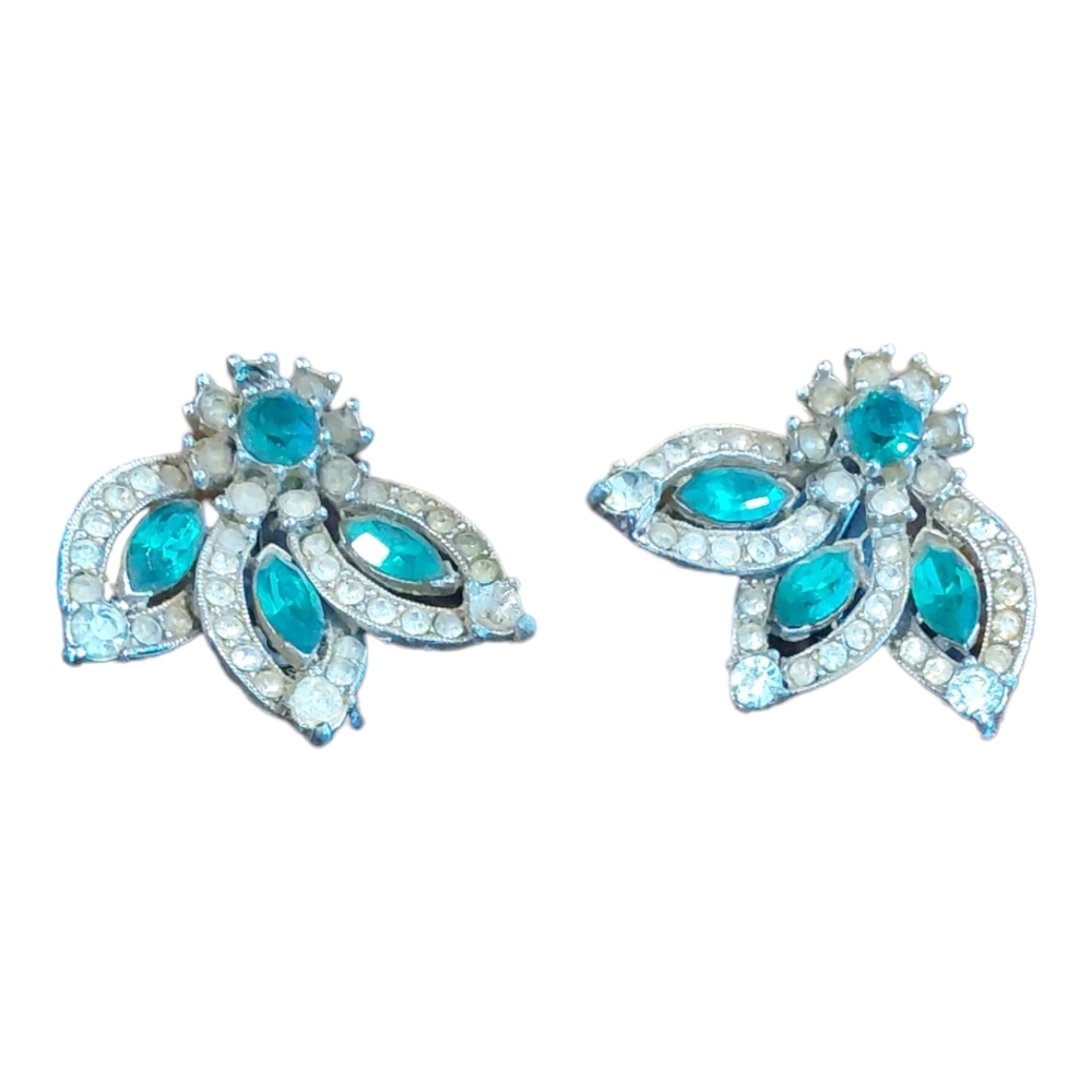 Vintage Costume jewelry Earrings